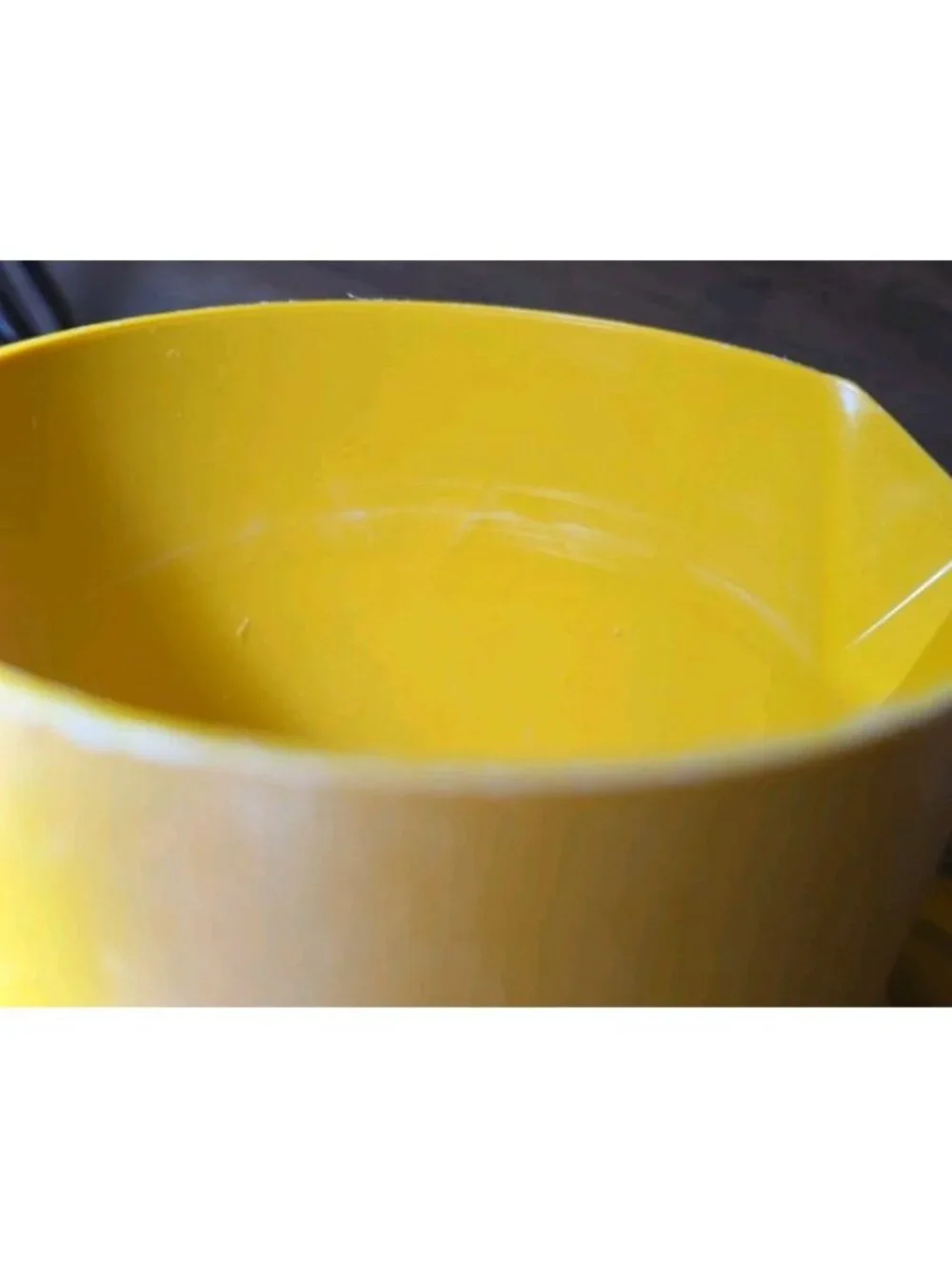 Vintage Sterilite 70's Plastic Drink Pitcher Yellow Retro Kitchen Floral 2 Quart